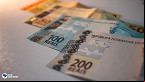 Orçamento 2023: Governo propõe salário mínimo de R$ 1.302 e Auxílio Brasil de R$ 405