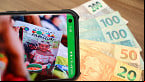 Bolsa Família bloqueado por um mês; Veja motivo e como resolver